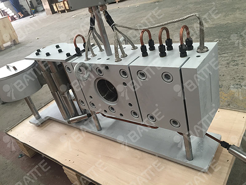 主動走網(wǎng)帶式換網(wǎng)器